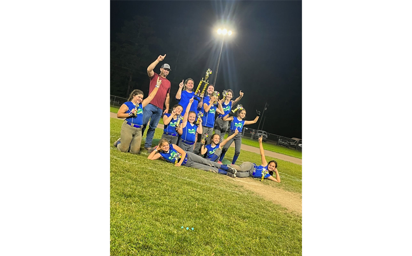 9-10 girl champion